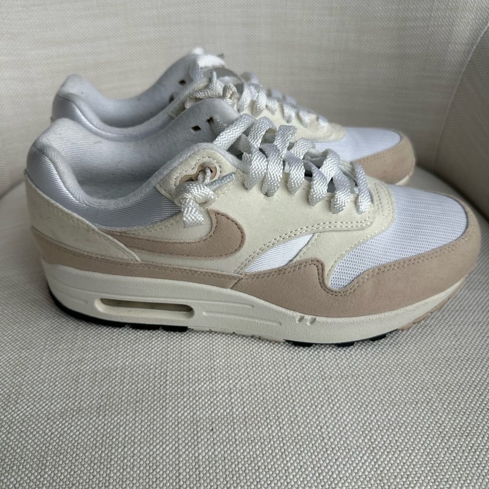 Nike Women's Cream and White Sneakers